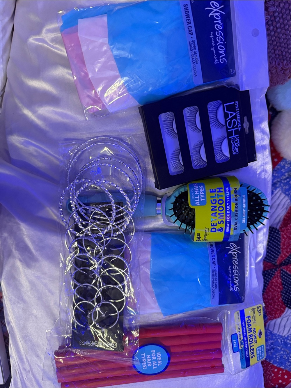 Expressions Blue Hair Accessories Party Pack with Blue Shower Caps